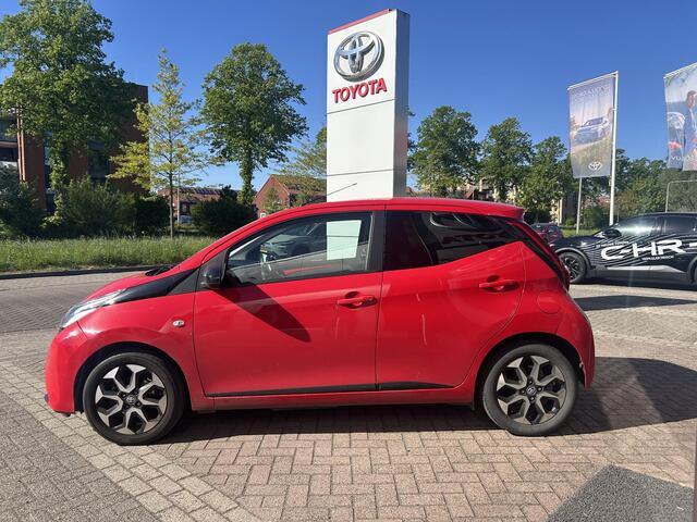 Toyota AYGO 1.0 VVT-i x-joy | Carplay | Mooie uitvoering | Perfect onderhouden