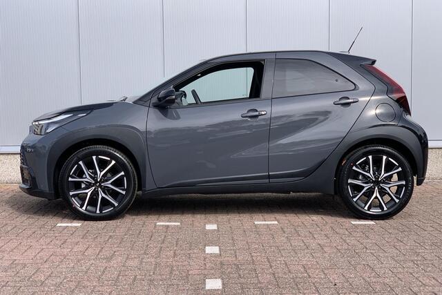 Toyota AYGO X Hybrid 115 GR Sport | Keyless Entry | Camera | Carplay | Stoelverwarming
