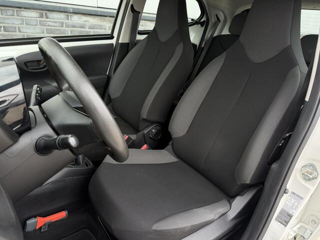 Toyota AYGO 1.0 VVT-i x-fun | Airco| Bluetooth | Elek. Ramen | 5DRS | NL/NAP