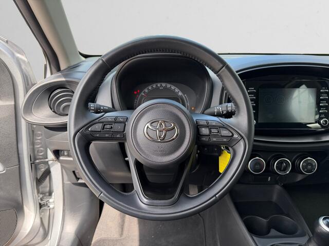 Toyota AYGO X 1.0 VVT-i MT Play+ NAP 38dkm, Camera, Led, Carplay, Android Auto, Adaptive Cruise