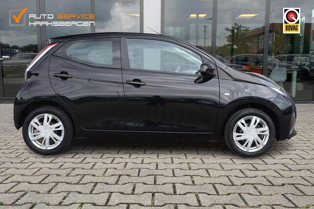 Toyota AYGO 1.0 VVT-i x | Camera | Lichtmetaal |