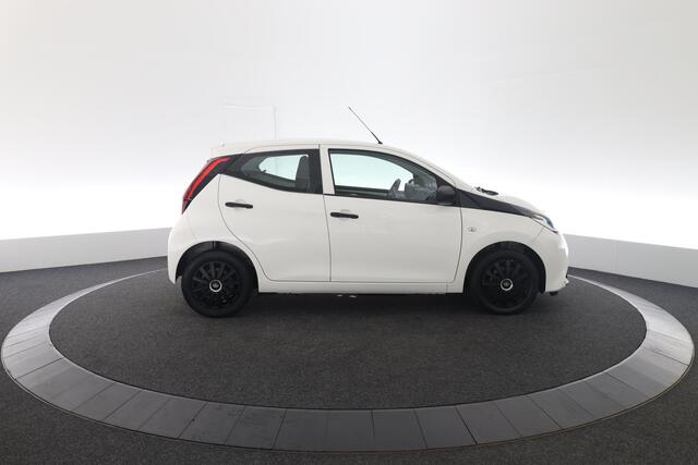 Toyota AYGO 1.0 VVT-i x-fun
