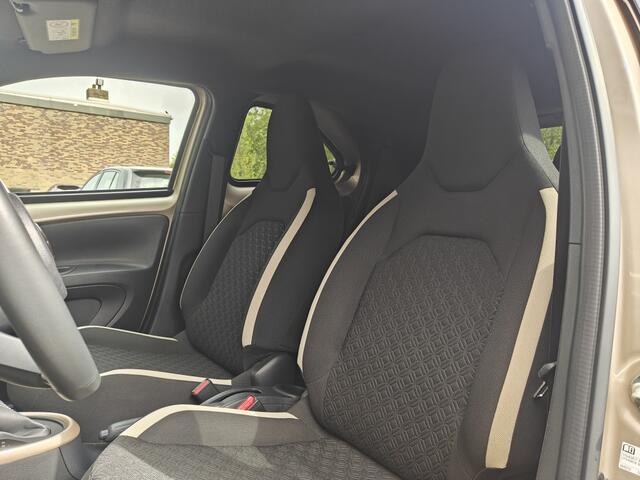 Toyota AYGO X 1.0 VVT-i Pulse | AUTOMAAT