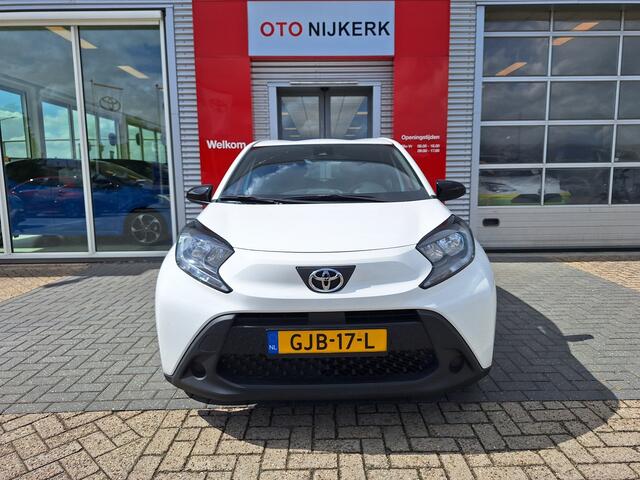 Toyota AYGO X 1.0 VVT-i MT Play