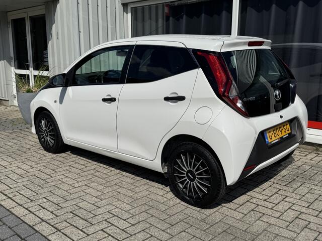 Toyota AYGO 1.0 VVT-i x-fun | AIRCO | NAP | CRUISE/LIM. |