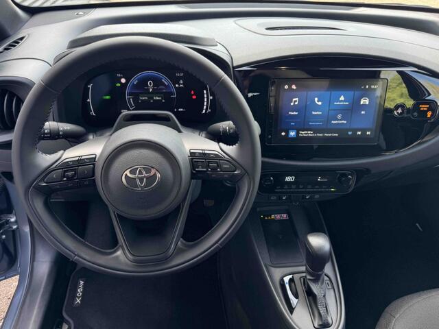 Toyota AYGO X Hybrid 115 play |Carplay|Stoelverwarming|Camera|