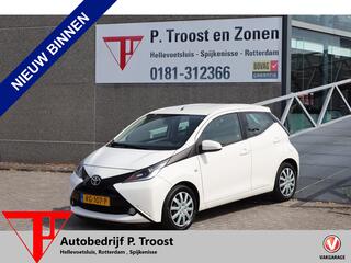 toyota-aygo-1.0-vvt-i-x-play-dealer