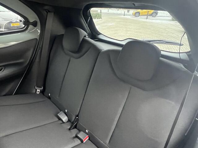 Toyota AYGO X Hybrid 115 pulse Bi-Tone |