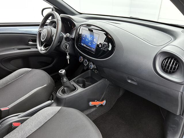 Toyota AYGO X 1.0 VVT-i MT Play