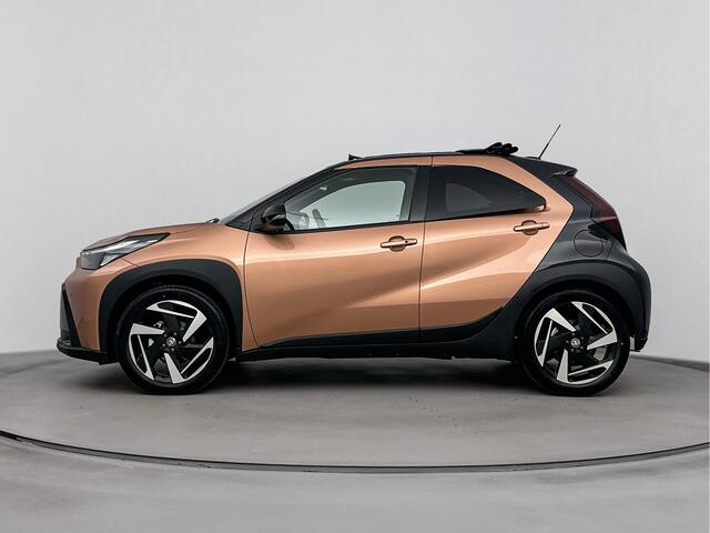 Toyota AYGO X Hybrid 115 envy | Apple Carplay & Android Auto | Parkeercamera | * | Direct leveren |
