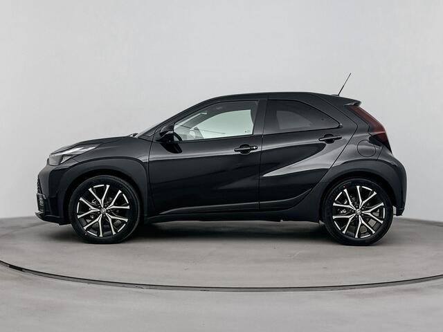 Toyota AYGO X Hybrid 115 GR Sport | Apple Carplay & Android Auto | Parkeercamera | * | Direct leverbaar |
