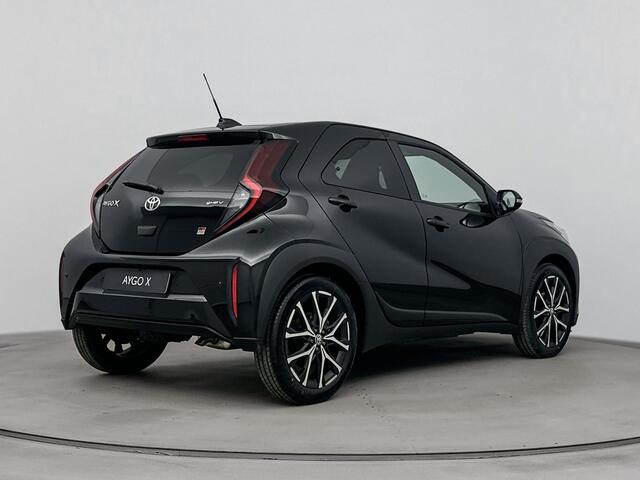 Toyota AYGO X Hybrid 115 GR Sport | Apple Carplay & Android Auto | Parkeercamera | * | Direct leverbaar |