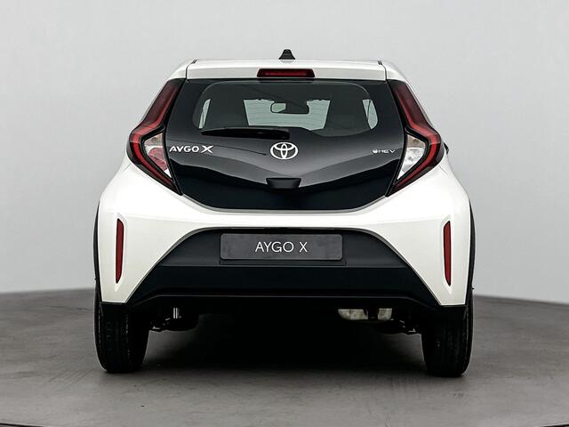 Toyota AYGO X Hybrid 115 play | Apple Carplay & Android Auto | Parkeercamera | * | Auto op bestelling |
