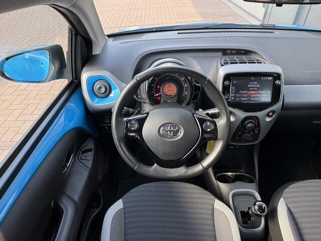 Toyota AYGO 1.0 VVT-i X-Play Automaat 5-drs. CAMERA/CARPLAY/MEDIA/LIMITER