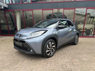 toyota-aygo-x-1.0-vvt-i-s-cvt-envy-