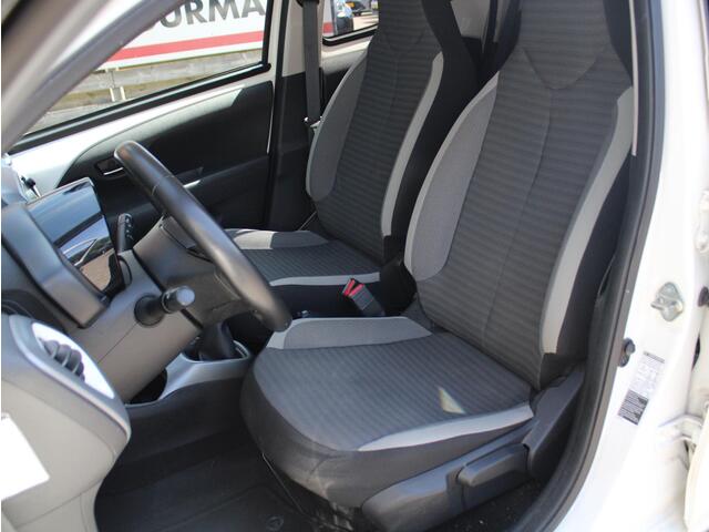 Toyota AYGO 1.0 VVT-i x-joy Achteruitrijcamera, Dimlichten Automatisch, Bluetooth,
