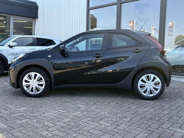 Toyota AYGO X 1.0 VVT-i MT Play