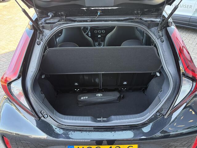 Toyota AYGO X 1.0 VVT-i MT Play