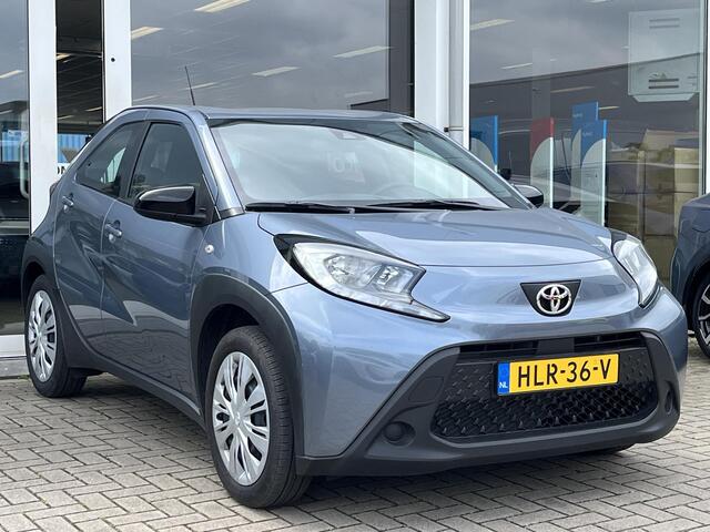 Toyota AYGO X 1.0 VVT-i S-CVT Play