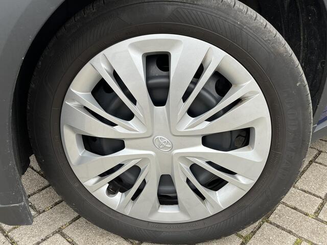 Toyota AYGO X 1.0 VVT-i S-CVT Play