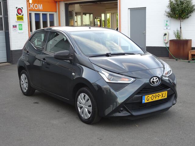 Toyota AYGO 1.0 VVT-i x-fun Airco, elektrische ramen, centrale vergrendeling, enz.
