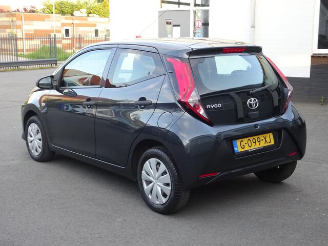 Toyota AYGO 1.0 VVT-i x-fun Airco, elektrische ramen, centrale vergrendeling, enz.