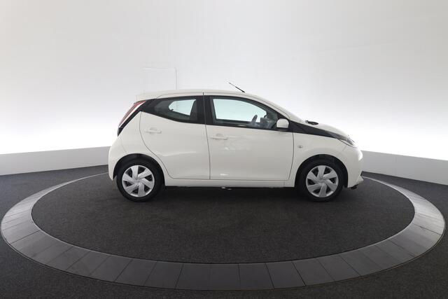 Toyota AYGO 1.0 VVT-i x-play