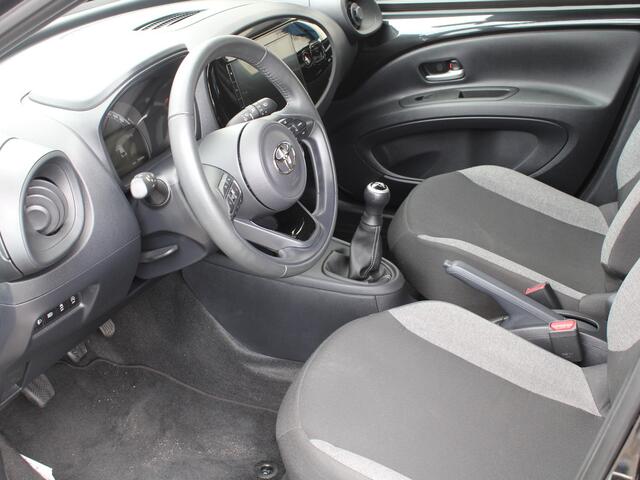 Toyota AYGO X 1.0 VVT-i MT Play | APPLE CARPLAY / ANDROID AUTO |