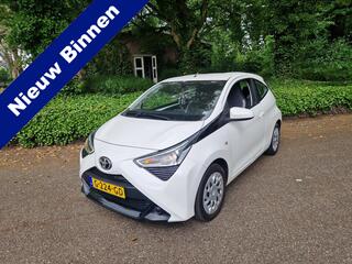 toyota-aygo-1.0-vvt-i-x-play,-1-eig