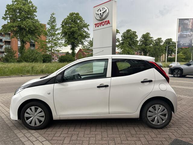 Toyota AYGO 1.0 VVT-i x-fun