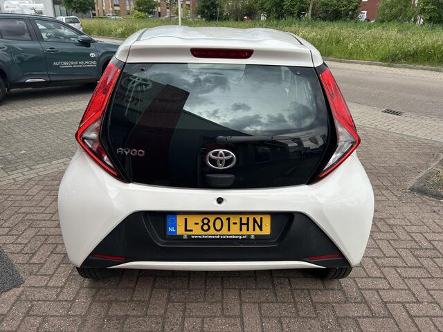 Toyota AYGO 1.0 VVT-i x-fun