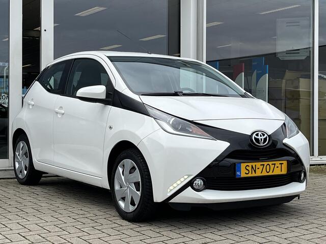 Toyota AYGO 1.0 VVT-i x-play