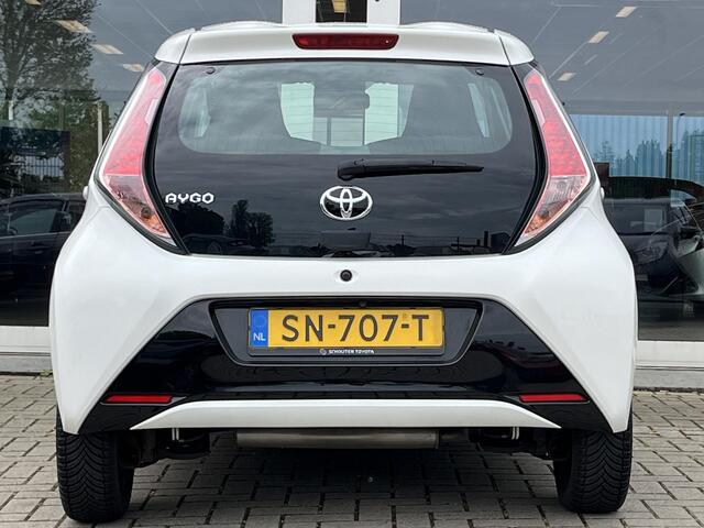 Toyota AYGO 1.0 VVT-i x-play