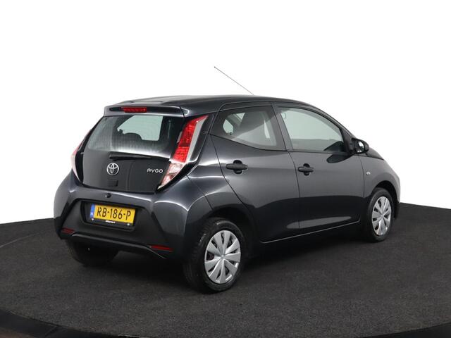 Toyota AYGO 1.0 VVT-i x-fun | Airco | Radio | Bluetooth |