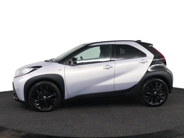 Toyota AYGO X 1.0 VVT-i S-CVT JBL | Automaat | Apple Carplay/Android Auto | Parkeersensoren | Stoelverwarming | Leer | JBL Audio |