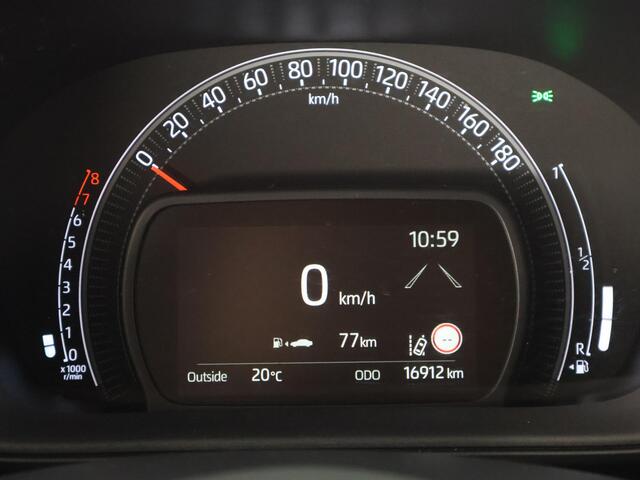 Toyota AYGO X 1.0 VVT-i MT Envy | JBL Audio | Navigatie | Cruise Control | Apple Carplay & AndroidAUTO |
