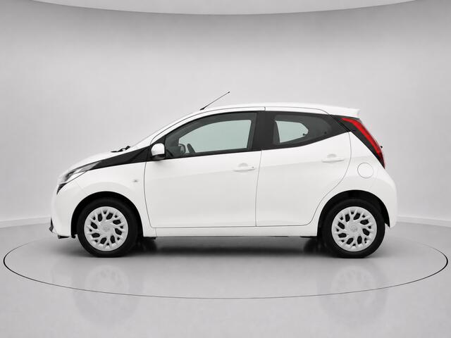 Toyota AYGO 1.0 VVT-i x-play Limited