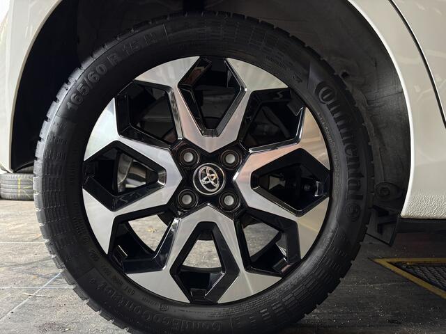 Toyota AYGO 1.0 VVTi X-Joy/Camera/Carplay/Climate-control