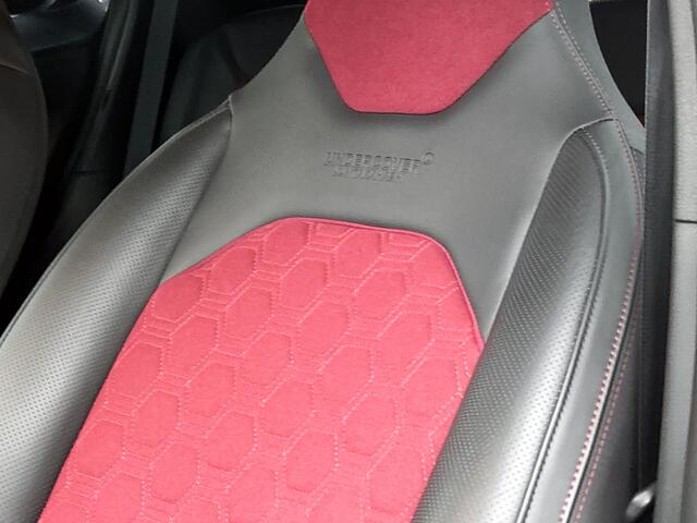 Toyota AYGO X 1.0 VVT-i MT Undercover Premium | Parkeersensoren V+A | JBL-Audio | Stoelverwarming | Onderweg-naar-dealer