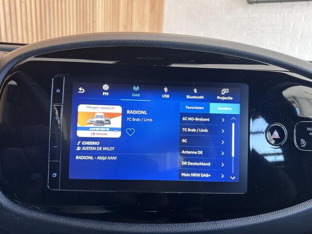 Toyota AYGO X 1.0 VVT-i MT Play Camera | Cruise control | Carplay
