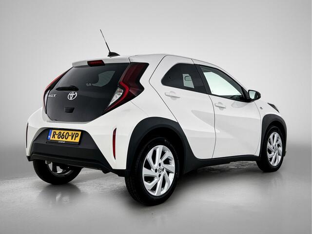 Toyota AYGO X 1.0 VVT-i MT First