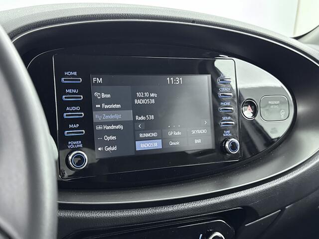 Toyota AYGO X 1.0 VVT-i S-CVT first | LED verlichting | Climate Control | Velgen | Cruise control Adaptive | Apple CarPlay/Android auto | achteruitrijcamera |