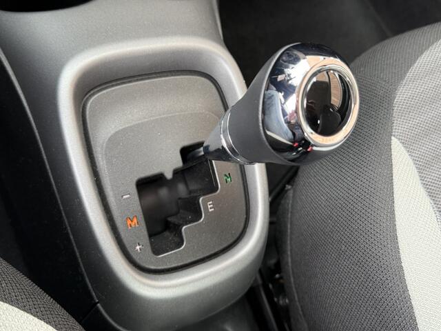 Toyota AYGO 1.0 VVT-i x-play AUTOMAAT CARPLAY CAMERA BLUETOOTH NL-AUTO