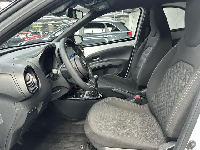 Toyota AYGO X 1.0 VVT-i MT Pulse