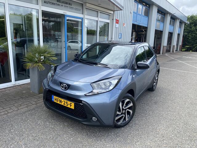 Toyota AYGO X 1.0 VVT-i MT Team D Bi-Tone Apple Carplay Android Auto