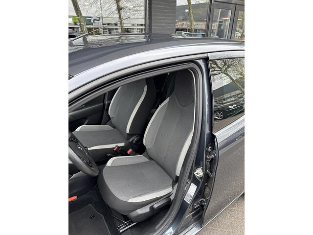 Toyota AYGO 1.0 VVT-i x-play