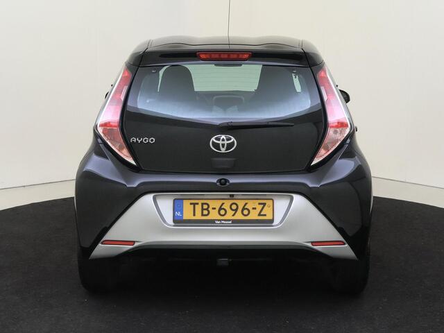 Toyota AYGO 1.0 VVT-i x-nav | airco | Apple Carplay/Android Auto | navigatiesysteem |