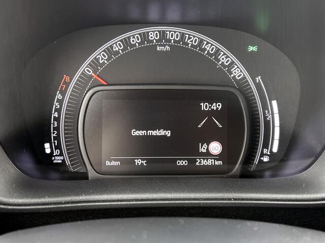 Toyota AYGO X 1.0 VVT-i MT Play | BTW voertuig | Apple CarPlay/Android auto | Cruise Control Adaptive | Airco | achteruitrijcamera |