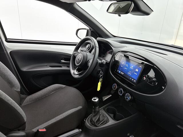 Toyota AYGO X 1.0 VVT-i MT Play | BTW voertuig | Apple CarPlay/Android auto | Cruise Control Adaptive | Airco | achteruitrijcamera |