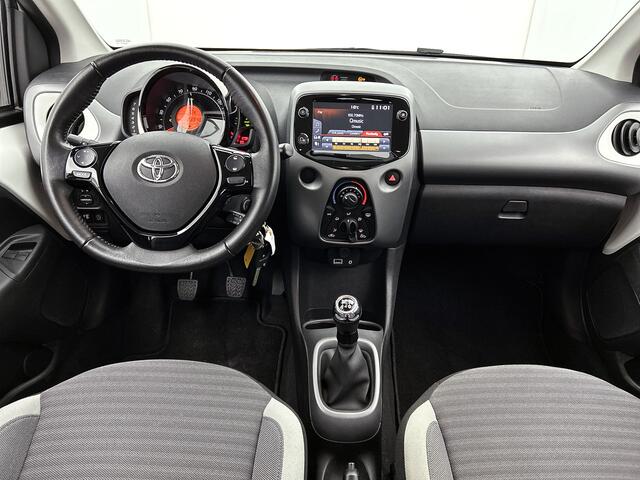 Toyota AYGO 1.0 VVT-i x-play limited | BTW Voertuig | Dealer onderhouden | Apple Carplay/Android auto | Airco | achteruitrijcamera |